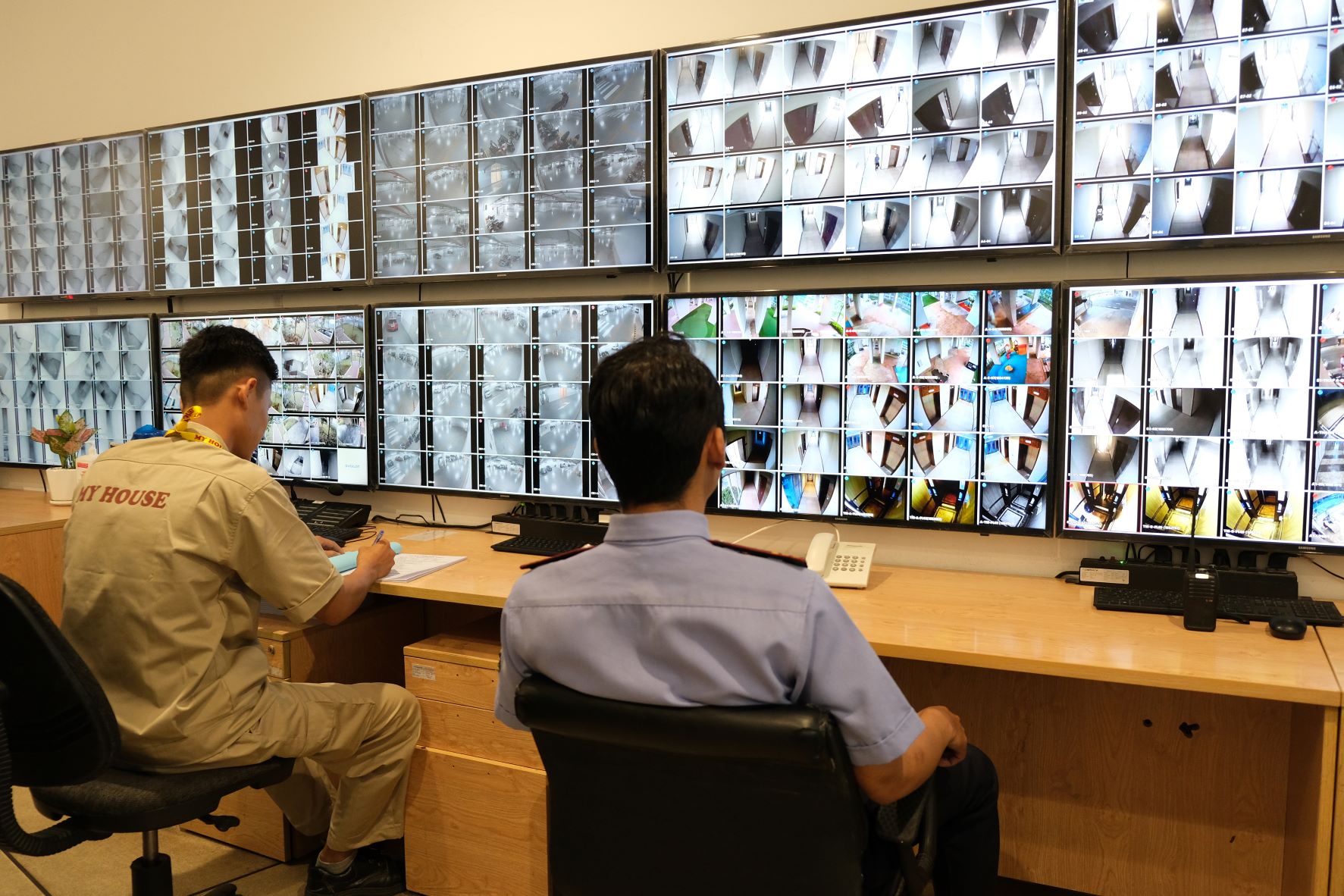 phi quan ly van hanh la gi