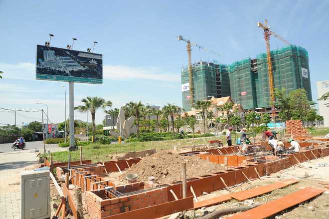 Tp.HCM: Nhiều đại gia địa ốc ồ ạt đổ vốn vào BĐS bình dân. Tp.HCM: Nhiều đại gia địa ốc ồ ạt đổ vốn vào BĐS bình dân.