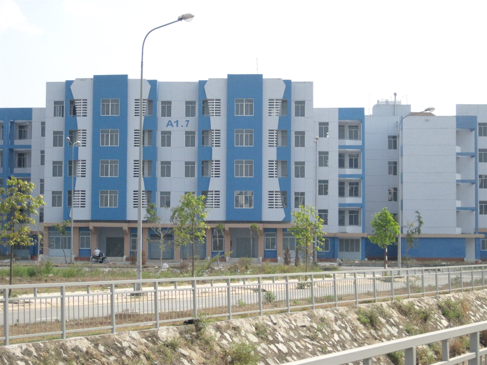 Kiến nghị lãi suất 3 năm cho nhà ở xã hội trong thời gian 15 năm Kiến nghị lãi suất 3 năm cho nhà ở xã hội trong thời gian 15 năm