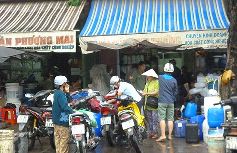 CẦN QUẢN LÝ CHẶT HÓA CHẤT TRONG KHU CHUNG CƯ CẦN QUẢN LÝ CHẶT HÓA CHẤT TRONG KHU CHUNG CƯ