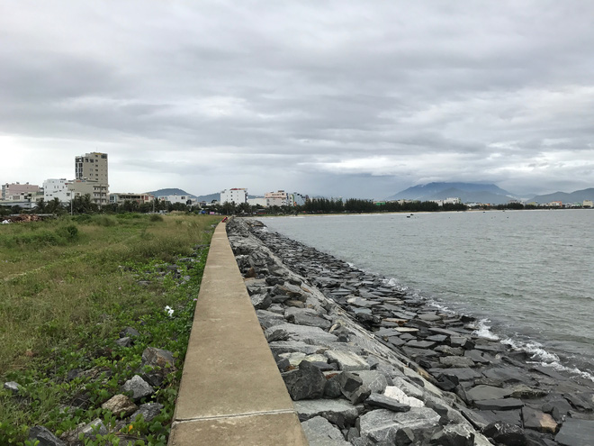 Hàng chục nghìn người dân TP.HCM hẳn sẽ rất vui mừng khi biết tuyến đường và bờ kè dài 66km này sắp xây dựng. Hàng chục nghìn người dân TP.HCM hẳn sẽ rất vui mừng khi biết tuyến đường và bờ kè dài 66km này sắp xây dựng.