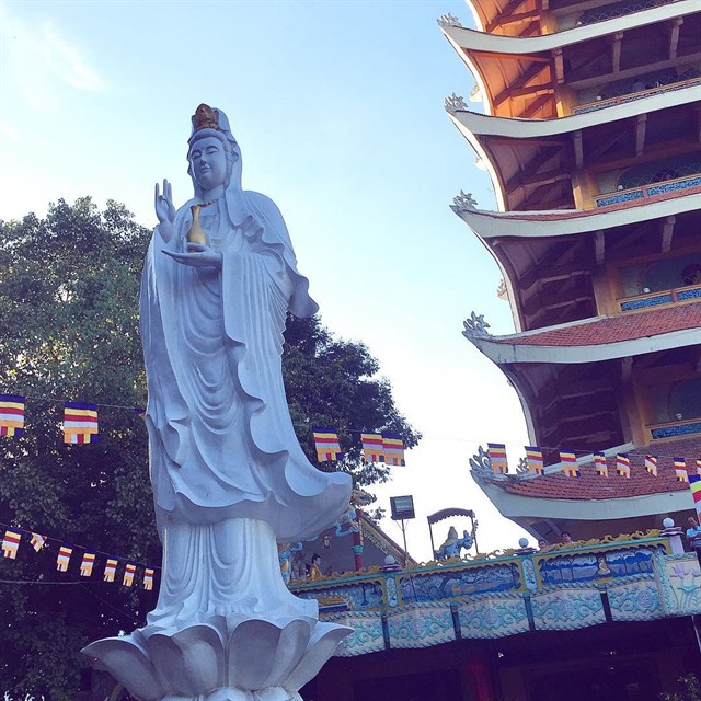 THÁNG 7 NÊN GHÉ NHỮNG NGÔI CHÙA CẦU AN NỔI TIẾNG GẦN CẦU SÀI GÒN THÁNG 7 NÊN GHÉ NHỮNG NGÔI CHÙA CẦU AN NỔI TIẾNG GẦN CẦU SÀI GÒN